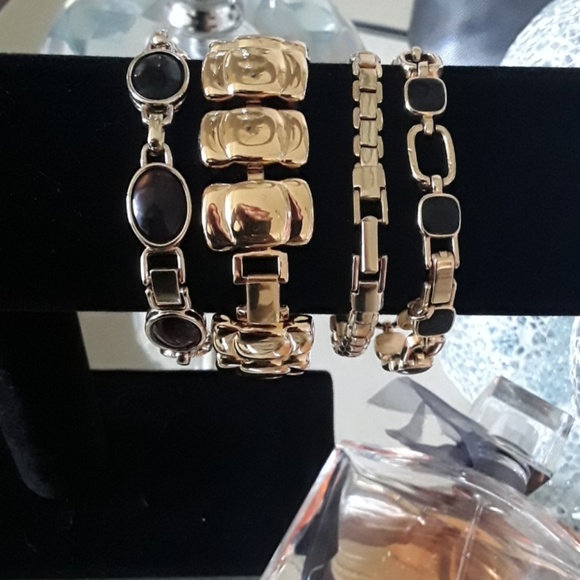 SET OF 4 BEAUTIFUL BRACELETS - Picture 1 of 4